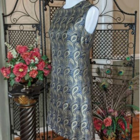 Navy Blue & Gold Paisley Brocade Sheath Dress - Picture 5 of 8